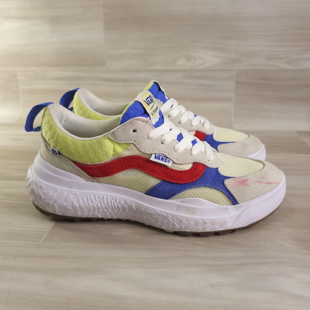 Vans UltraRange EXO SE Sneakers Women 7.5 Men 6 Suede Mesh Athletic Trainers